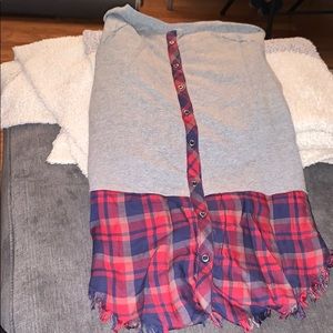 Grey long sleeve/sweater